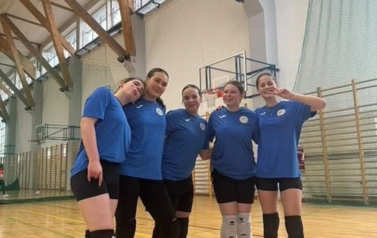 Mistrzostwa Warszawy w Piłce Siatkowej Dziewcząt 9